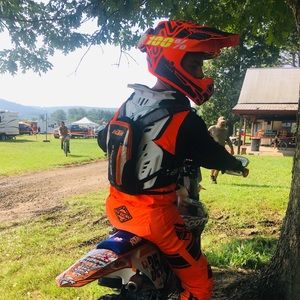 Meet your Posher, Collin